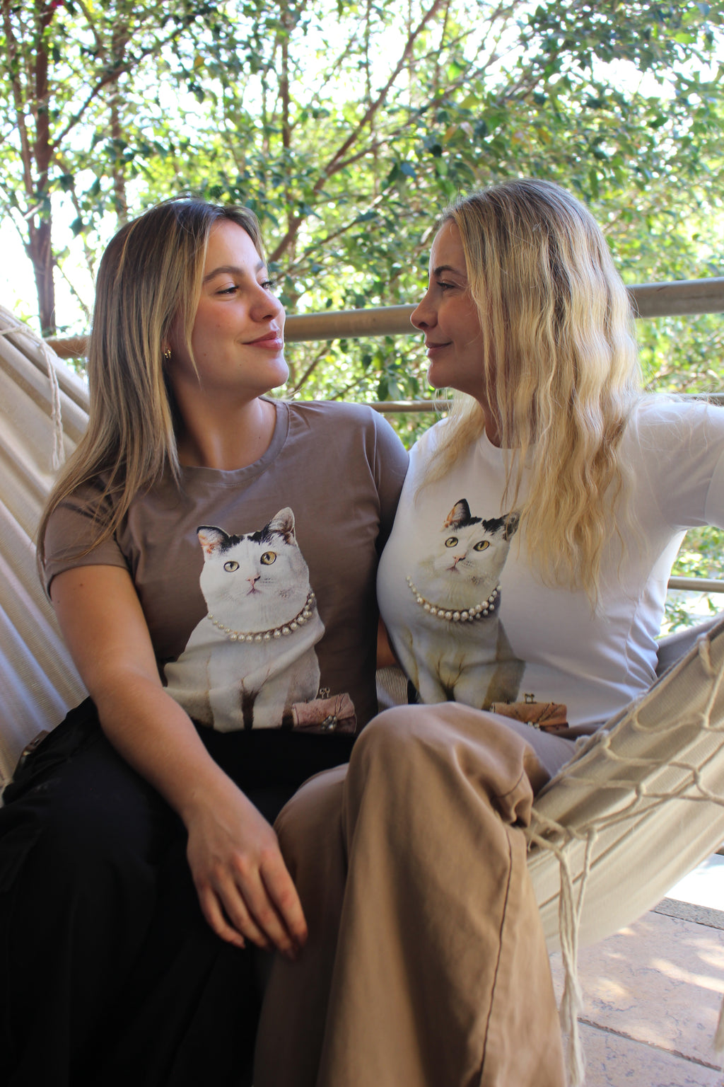 T-Shirt Cat Chic
