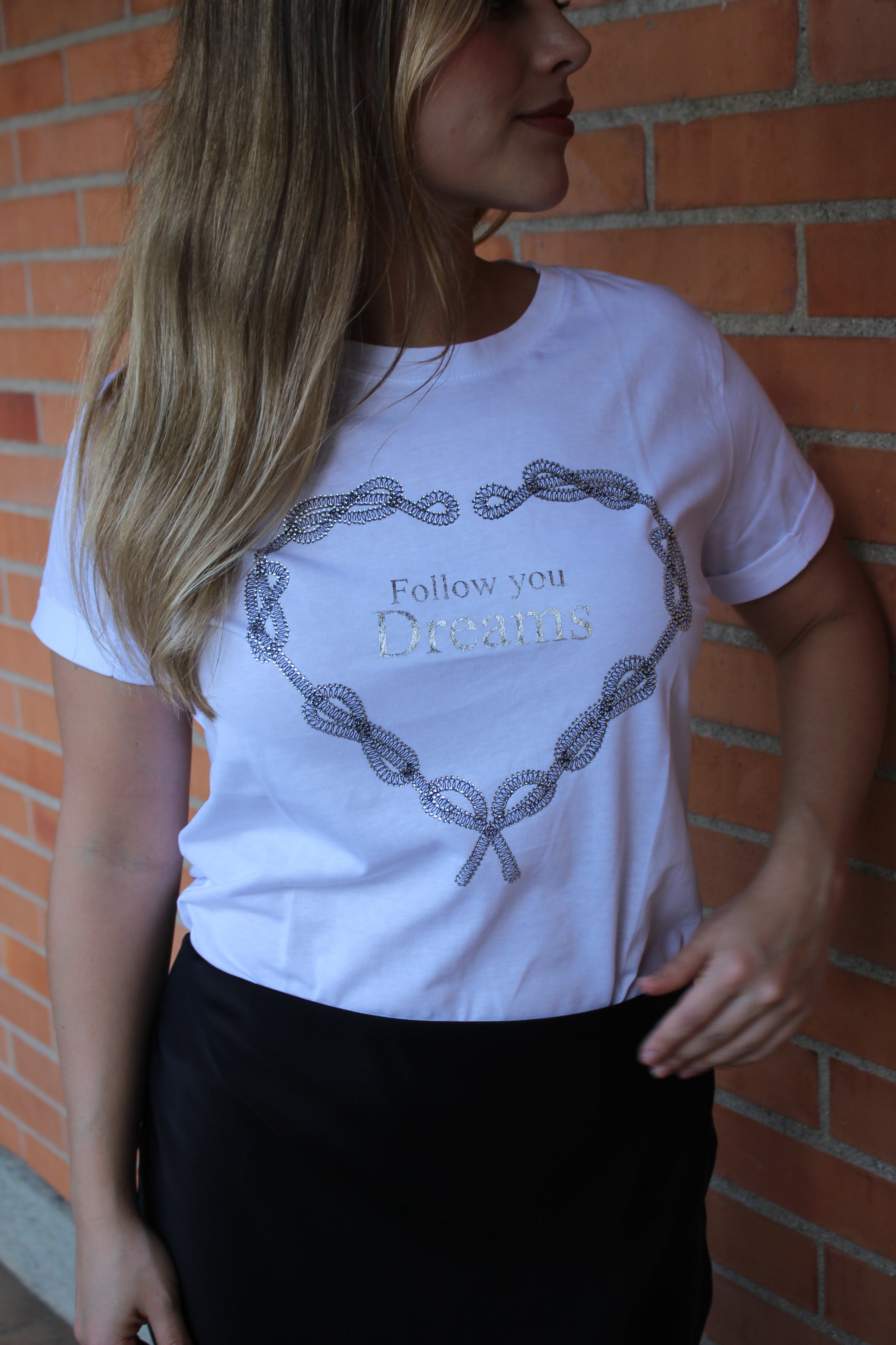 T-Shirt Follow your dreams